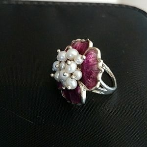 Sterling silver and pearl ring